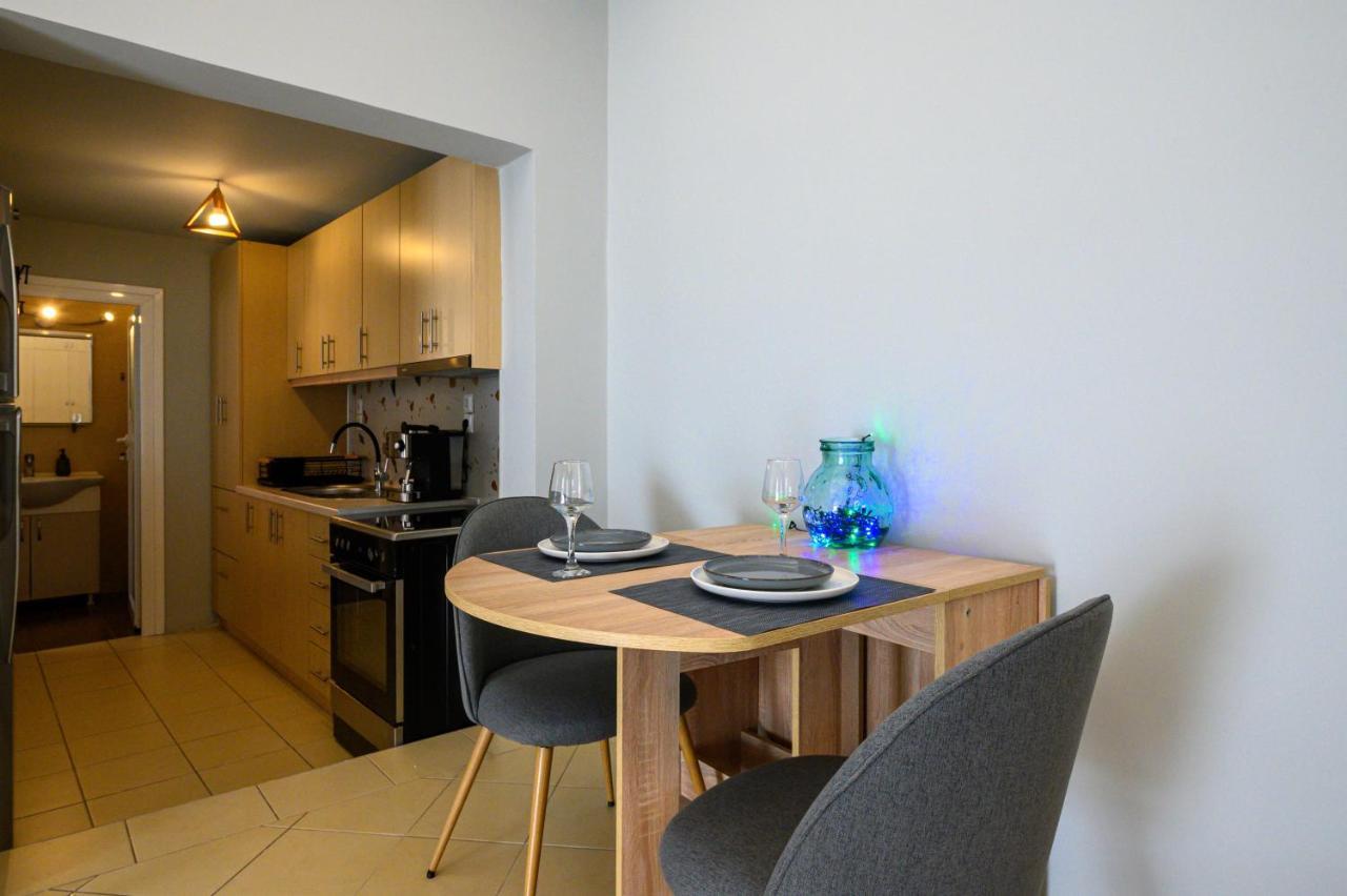 Ferienwohnung Zen Hut Kalamata Exterior foto